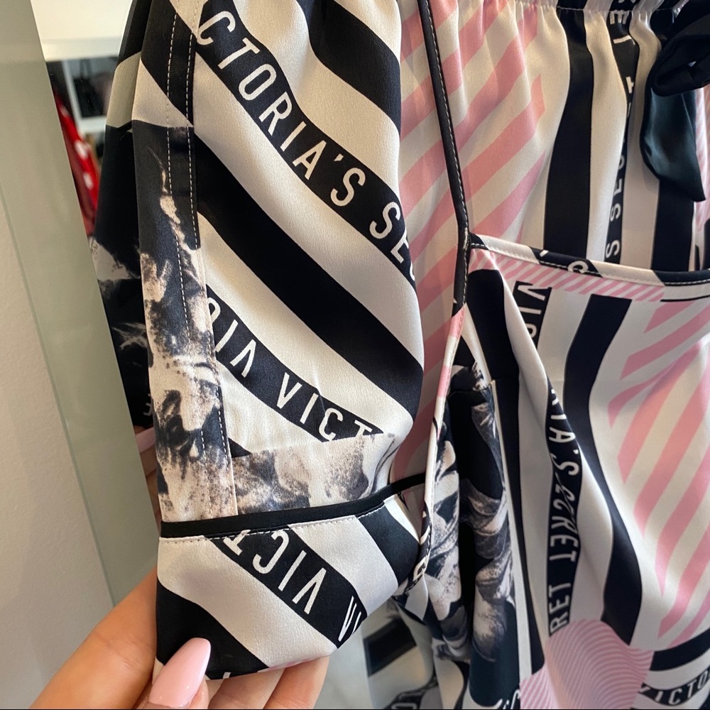 Victoria’s Secret Satin Cami & Short PJ Set - NWT - Picture 3 of 5